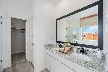 New construction Single-Family house 11135 Schmidt Ln, Converse, TX 78109 plan Matagorda - image 11