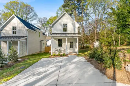 New construction Single-Family house 402 D Chamberlin Ave, Durham, NC 27704 - image