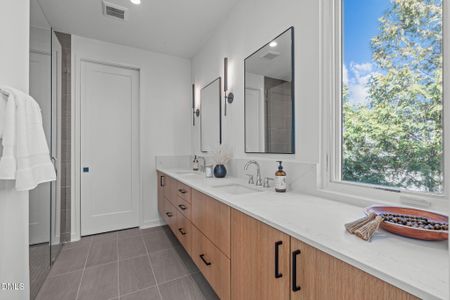 New construction Townhouse house 1308 Chamblee Hill Ct, Raleigh, NC 27608 - image 18