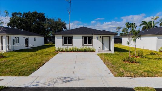 New construction Single-Family house 22828 Sw 122Nd Ct, Miami, FL 33170 - photo 0