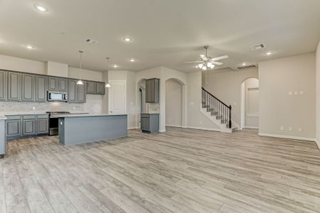 New construction Single-Family house 1606 Friendship Park Cir, Seabrook, TX 77586 plan El Lago - image 7