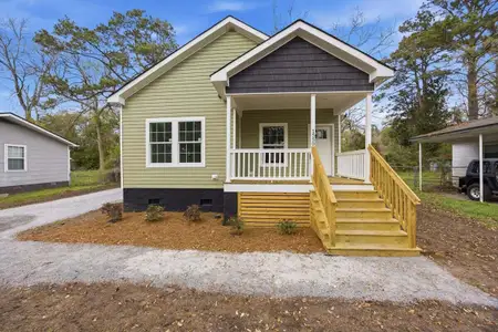 New construction Single-Family house 1550 Larry St, North Charleston, SC 29406 - image