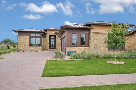 New construction Single-Family house 2401 Kahala Sunset Dr, Spicewood, TX 78669 null- photo 0