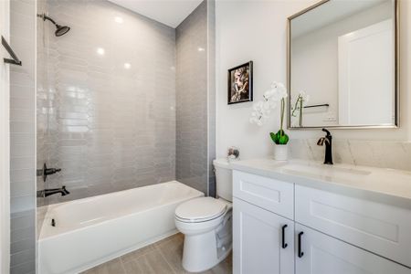 New construction Single-Family house 2329 Richton St, Houston, TX 77098 - image 10