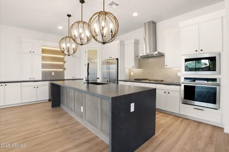 New construction Single-Family house 7379 W Lisbon Ln, Peoria, AZ 85381 - image 9