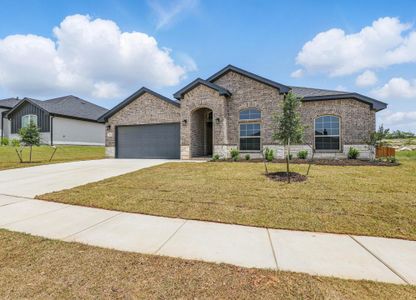 Arbor Oaks by Cheldan Homes in Boyd - image 13