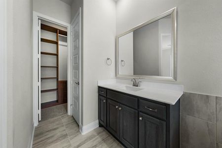 New construction Single-Family house 704 Proverbs Ct, Heath, TX 75032 plan Birch - image 7