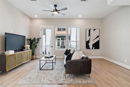 New construction Single-Family house 4013 Griggs Rd, Unit E, Houston, TX 77021 - image 11