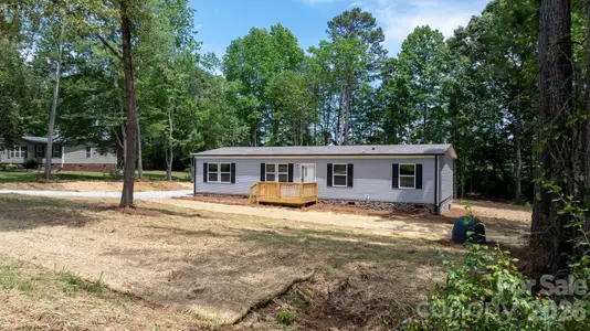 New construction Single-Family house 1331 Maiden Wood Cir, Maiden, NC 28650 - image