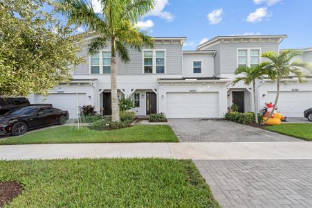 New construction Townhouse house 16370 Oakview Dr, Westlake, FL 33470 - image 2
