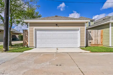 New construction Single-Family house 2523 S Houston, Pearland, TX 77581 - image
