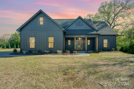 New construction Single-Family house 2712 Yellow Bell Way, Monroe, NC 28112 - photo 0