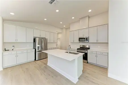 New construction Single-Family house 12374 Oak Hill Wy, Parrish, FL 34219 plan Bridgeport - image 5