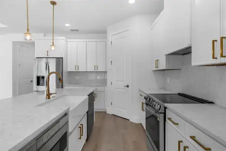New construction Single-Family house 9265 Eagles Perch Pl, Orlando, FL 32825 null- photo 2 2