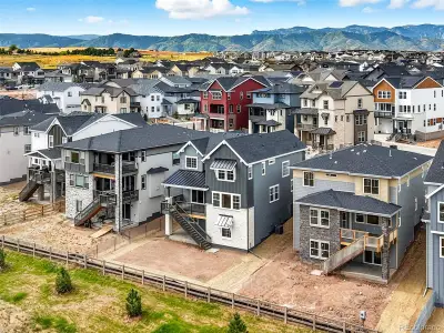 New construction Single-Family house 8828 Whiteclover St, Littleton, CO 80125 plan Estes - image