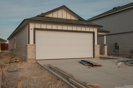 New construction Single-Family house 6707 Red Buffalo Trl, San Antonio, TX 78253 Magnolia - 30' Smart Series- photo 0