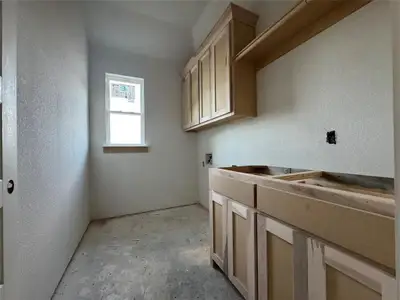 New construction Single-Family house 132 Grey Wolf, Godley, TX 76044 plan The Laredo - image