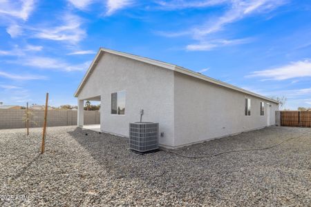 New construction Single-Family house 10810 W Torren Dr, Arizona City, AZ 85123 null- photo 23 23