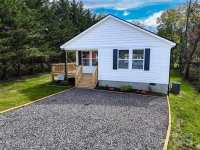 New construction Single-Family house 26 Crest Ave, Asheville, NC 28803 - image