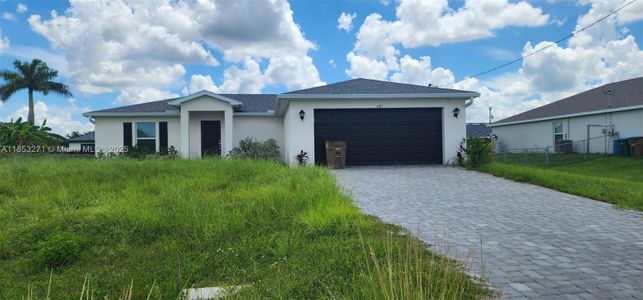New construction Single-Family house 4413 Ne 21st Pl, Cape Coral, FL 33909 - image