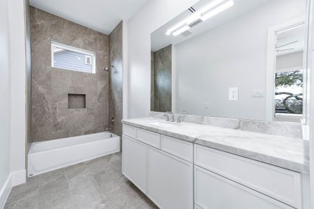 New construction Single-Family house 408 W 30Th St, Houston, TX 77018 - image 11