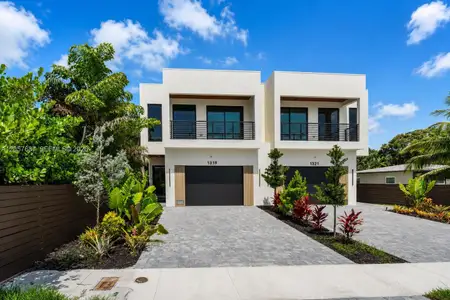 New construction Single-Family house 1319 Ne 13Th Ave, Fort Lauderdale, FL 33304 - image