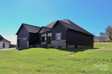 New construction Single-Family house 2667 Polo Ln, Maiden, NC 28650 - image