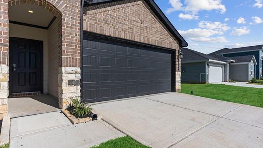 New construction Single-Family house 1426 Windom Court Wy, Fresno, TX 77545 null- photo 2 2