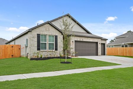 New construction Single-Family house 1211 Ave M, Bay City, TX 77414 - image