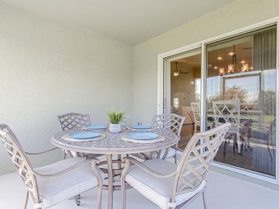 New construction Single-Family house 704 Caribbean Dr, Mulberry, FL 33860 plan Raychel - image