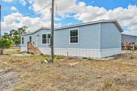New construction Manufactured Home house 1770 Tucker Ln, North Fort Myers, FL 33917 - image