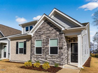 New construction Single-Family house 806 Dorset Stream Dr, Fuquay Varina, NC 27526 plan HAYWOOD - image