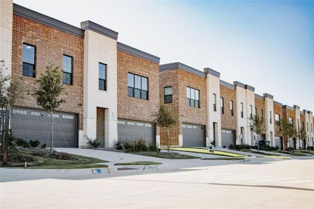 New construction Townhouse house 2093 Layla Drive, Waxahachie, TX 75165 - photo 0