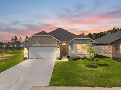 New construction Single-Family house 10320 Woodhill Spa Ln, Cleveland, TX 77327 plan Taylor - image