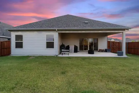 New construction Single-Family house 2232 Sun Star Dr, Haslet, TX 76052 plan The Bexar - image