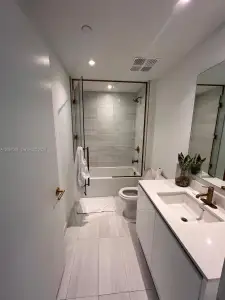 New construction Condo house 2678 Tigertail Ave, Unit 502, Miami, FL 33133 - image 6