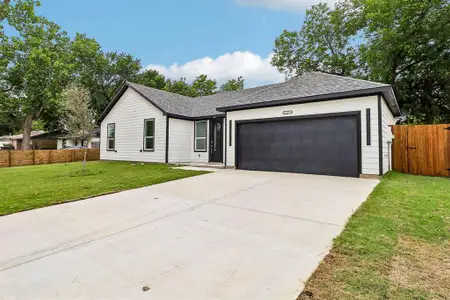 New construction Single-Family house 827 Powell Cir, Mesquite, TX 75149 - image