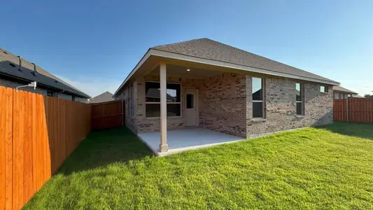 New construction Single-Family house 432 Pickett Creek Dr, Fort Worth, TX 76008 plan PORTALES - image