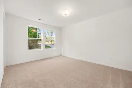New construction Single-Family house 113 Ute Ln, Louisburg, NC 27549 plan The Huntley - image 18