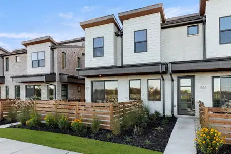 New construction Townhouse house 2016 Aldrich Mews, Celina, TX 75009 plan Hawthorne - image