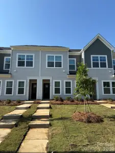New construction Townhouse house 4628 Lakeview Rd, Charlotte, NC 28216 plan Cannalily - image