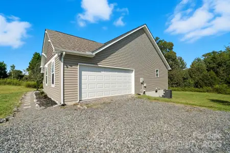 New construction Single-Family house 345 Knox Farm Rd, Statesville, NC 28677 - image