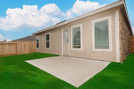 New construction Single-Family house 140 Ashe Juniper Wy, Magnolia, TX 77354 - image 18