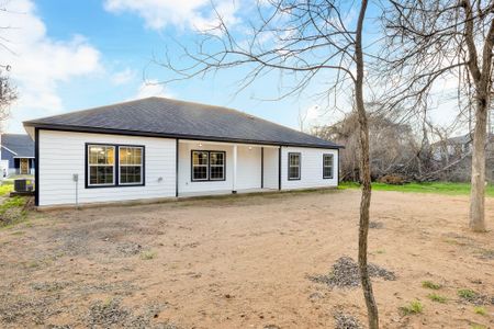 New construction Single-Family house 137 Puu Waa Waa Ln, Bastrop, TX 78602 null- photo 30 30