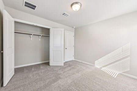 New construction Single-Family house 944 Sun Grove Trl, Georgetown, TX 78628 Olympic- photo 23 23