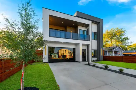 New construction Single-Family house 3351 Sylvan Ave, Dallas, TX 75212 - image