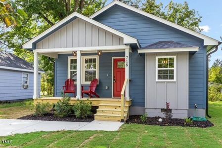 New construction Single-Family house 718 East Street, Smithfield, NC 27577 - photo 0