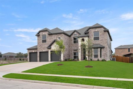 1747 Ranchview Front2