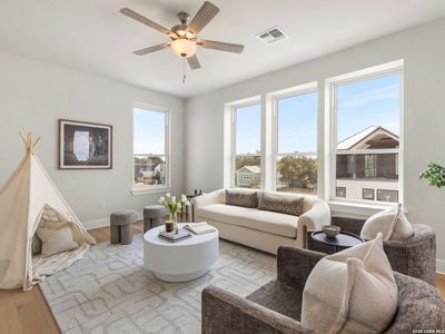 New construction Townhouse house 503 Burrus Pl, San Antonio, TX 78210 - image 19