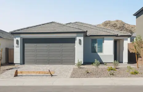 New construction Single-Family house 2432 Silver Fox Wy, Phoenix, AZ 85045 plan Farmington - image